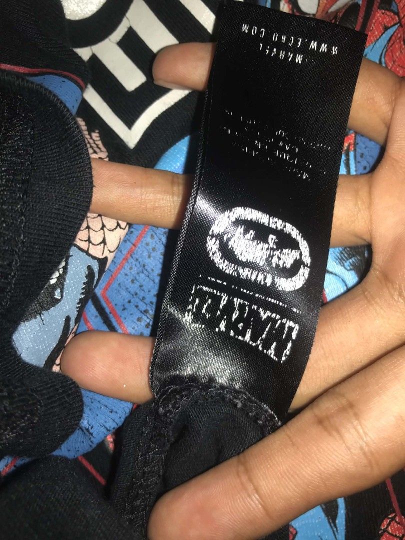 marvel x ecko collab (Category: Activewear) located in Manila. Submitted by gllysv (Listing ID 1468314888, Image 3). Description: .