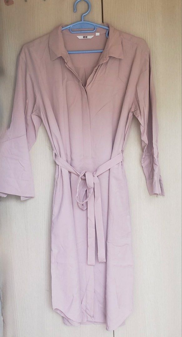 maxi dress (Category: Dresses) located in Paranaque City. Submitted by ollaboutmycloset (Listing ID 1468358633, Image 1). Description: from balikbayan box.