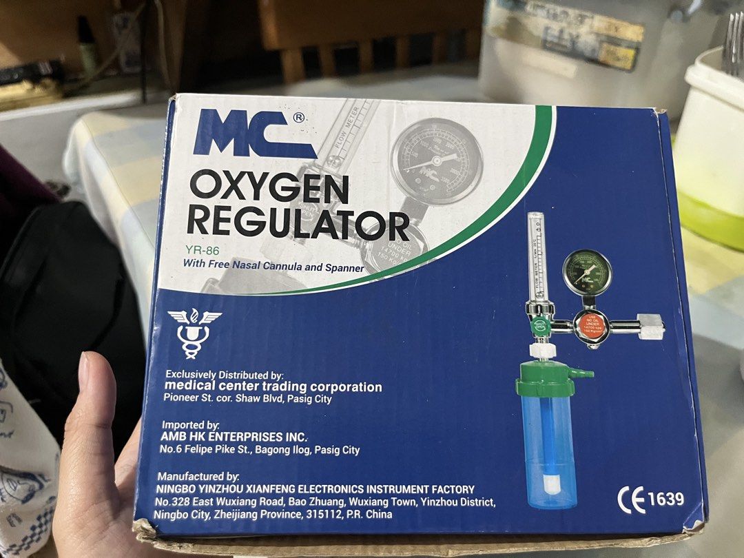 MC Oxygen Regulator YR-86 with Humidifier Bottle (Category: Medical Supplies & Tools) located in Pasig City. Submitted by emsans (Listing ID 1468387292, Image 1). Description: - Brand: MC Oxygen Regulator (Model YR-86) - Distributor: Medical Center Trading Corporation - Condition: Box opened for photos only, 100% unused in original molded packaging - Inclusions: - Flow meter - Pressure gauge - Humidifier bottle - Spanner - FREE nasal cannula.