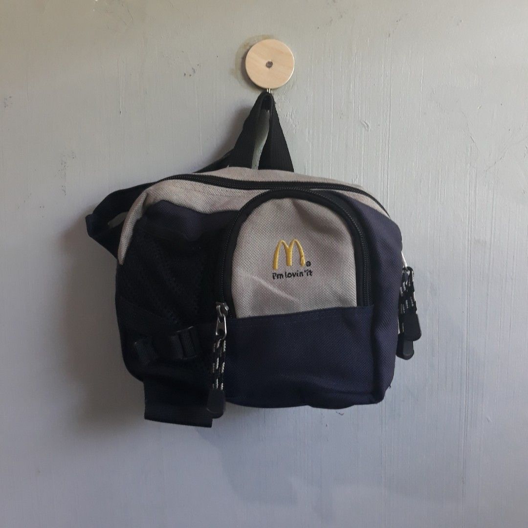 MCDONALDS UTILITY WAIST BAG (Category: Belt bags, Clutches and Pouches) located in Lipa City. Submitted by n1tchz (Listing ID 1468323171, Image 1). Description: No issue 10/10 Condition All zipper working Multi pocket Dm me, ty!.