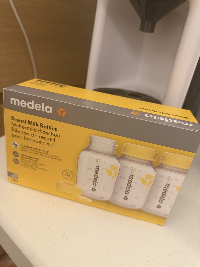 Medela Breast Milk Bottles (Category: Breastfeeding & Bottle Feeding) located in Daet. Submitted by clothandthingsph (Listing ID 1468307244, Image 1). Description: .