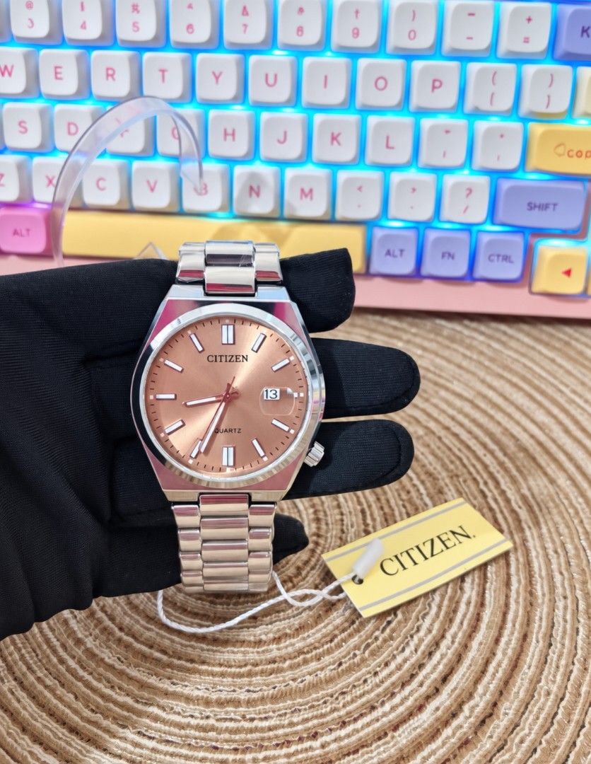 MENS & WOMENS WATCHES (Category: Luxury Accessories) located in Bulacan. Submitted by chanikki19 (Listing ID 1468477170, Image 3). Description: Brand-new watches, fresh styles, and limited pieces! 👀✨ 🎁CHRISTMAS GIFT 🎁BIRTHDAY GIFT 🎁PERSONAL USE 📌 CLASS A ⌚GOOD QUALITY ⌚MABIGAT LOC: NUVISTA SJDM BULACAN PICK UP/LALAMOVE/J&T/LBC ⌚💯PAYMENT FIRST POLICY💯⌚ PM ME FOR MORE PICS AND PRICES..