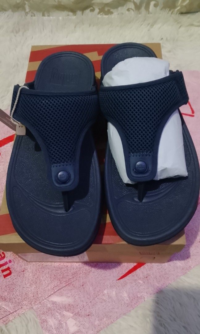 Mens Sandals (Category: Slippers & Slides) located in Muntinlupa City. Submitted by jcualquera (Listing ID 1468474831, Image 2). Description: US 9 US10 US11 U12 Avail Size gcsh bank transfer onhand.