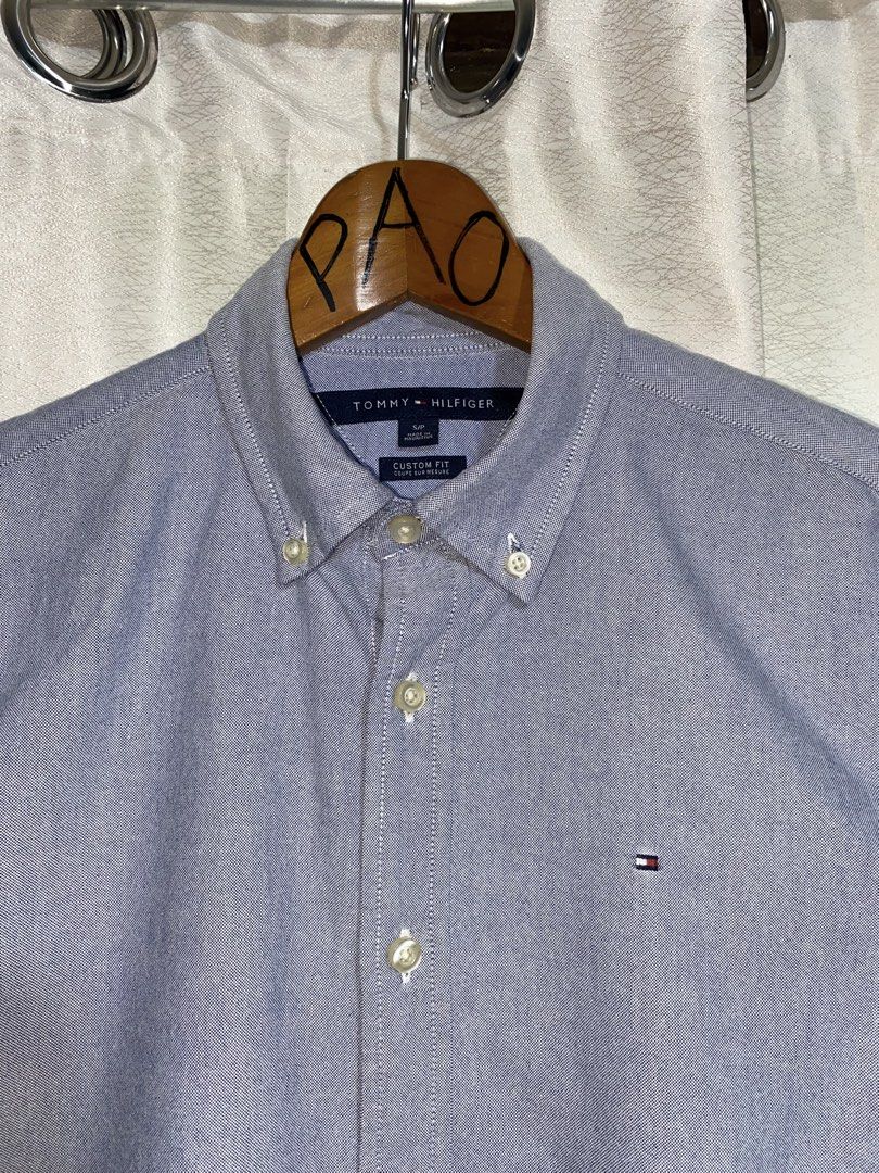 Men's Tommy Hilfiger Oxford Button Down long Sleeve (Category: Formal Shirts) located in Davao. Submitted by VapenDrip (Listing ID 1468359163, Image 3). Description: Men's Tommy Hilfiger Oxford Button Down long Sleeve Small custom fit on tag L-26.5/27.5 W-19.5 Excellet to new condition Authethic 750+sf.