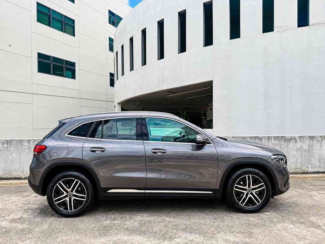 MERCEDES BENZ GLA180 PROGRESSIVE (Category: Used Cars) located in Singapore. Submitted by sgcarchoicewc (Listing ID 1468353479, Image 3). Description: Sales Contact: Casper Lim tel:90687290 .