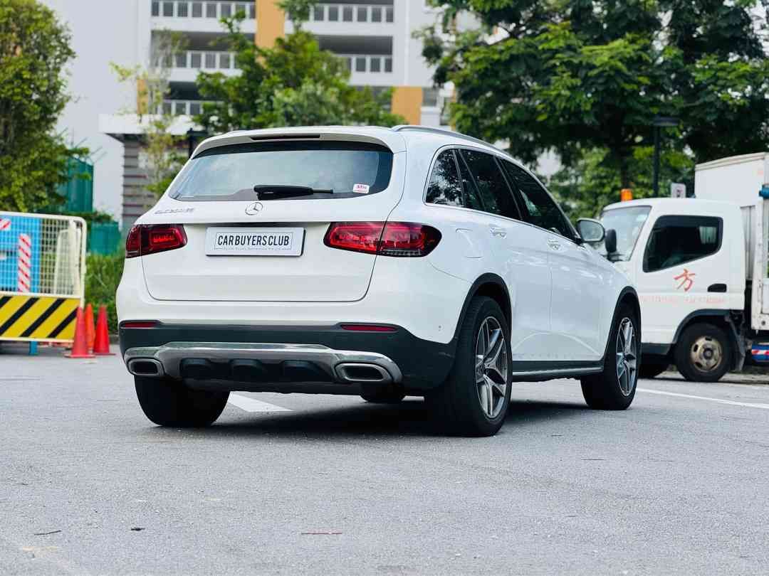 Mercedes-Benz GLC-Class GLC200 (A) (Category: Used Cars) located in Singapore. Submitted by carbuyersclub (Listing ID 1451719217, Image 3). Description: CarBuyers Club - 550+ Google Reviews, SGCM Premium Dealer 2026! C&C unit! Cheapest facelifted unit in the market by far! Drive confidently till end of drive for value! Clad in highly sought after polar white original paintwork with black leather upholstery. Assured comfort with effortless handlin
