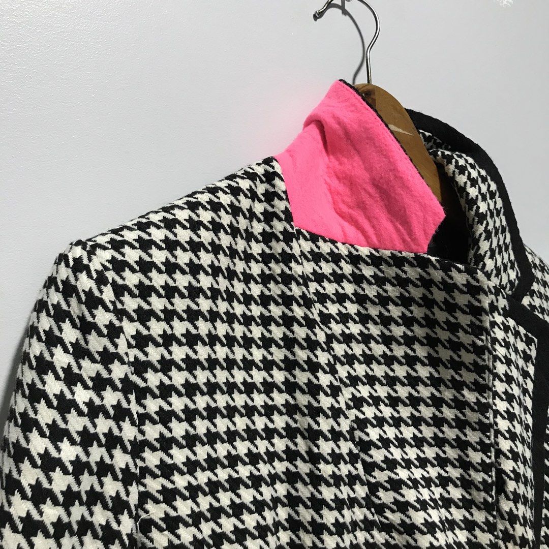 MERONA Houndstooth Blazer | Suit | Coat (Category: Coats, Jackets and Outerwear) located in Cavite. Submitted by tanya.valentin (Listing ID 1468383522, Image 3). Description: - 21x24.