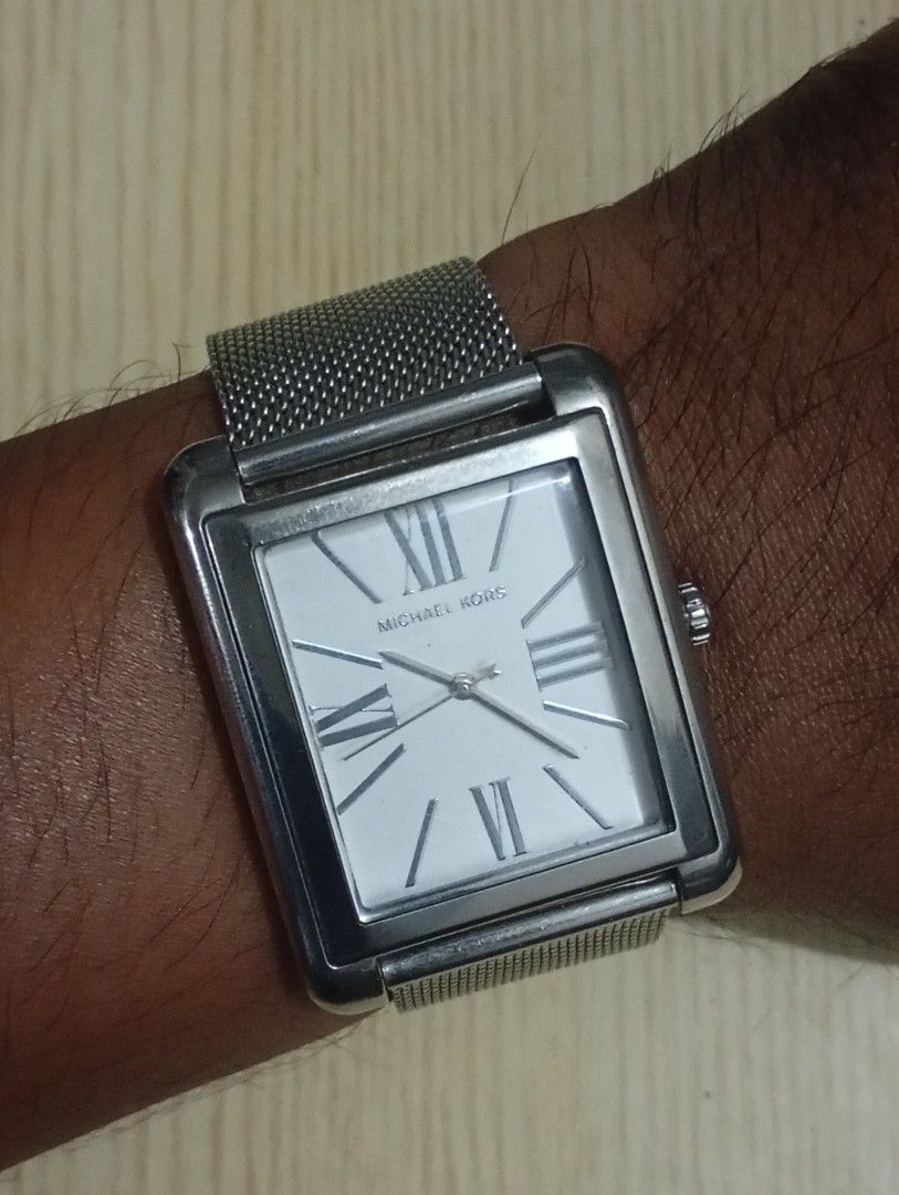 Michael kors (Category: Men's Watches) located in Las Pinas. Submitted by quick_deals_great_finds2 (Listing ID 1468431143, Image 3). Description: Original good working condition Quartz with battery Large unisex adjustable wrist size.