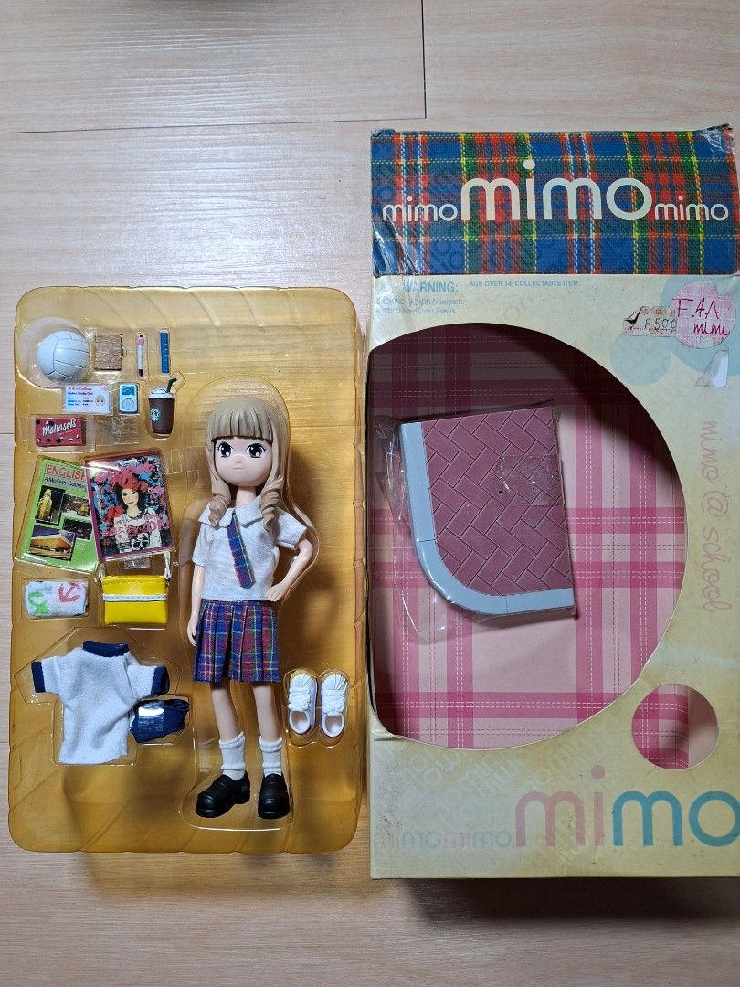 Mimo school girl figure with accessories (Category: Figurines & Statues) located in Baguio. Submitted by restyrille77846 (Listing ID 1468346330, Image 1). Description: .