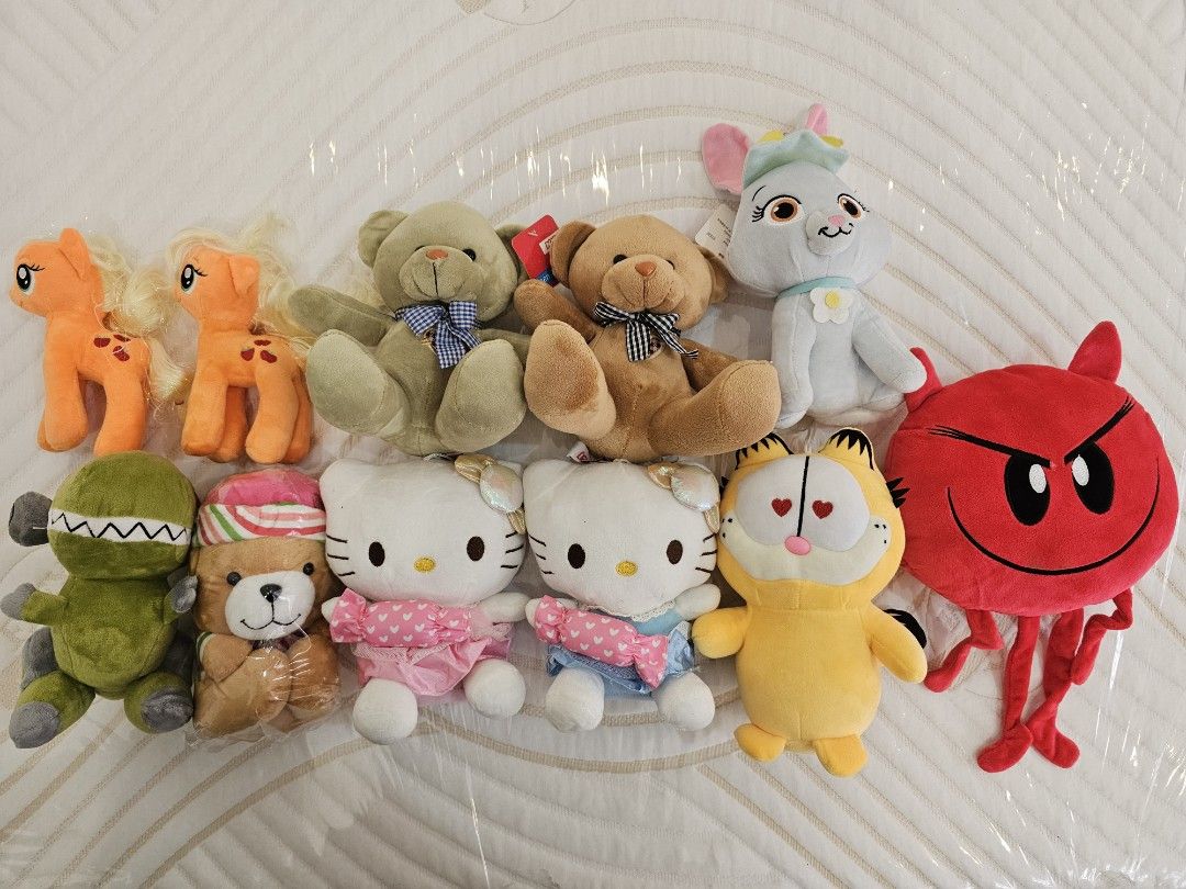 Mini stuffed toys (take all) (Category: Plushies & Soft Toys) located in Quezon City. Submitted by bieannes (Listing ID 1468292618, Image 1). Description: Assorted soft plush toys for sale -arcade won -stored only TAKE ALL FOR 1K (fixed) Location: Novaliches, Q.C. Delivery via lalamove within metro manila or nearby areas only. Thank you po..