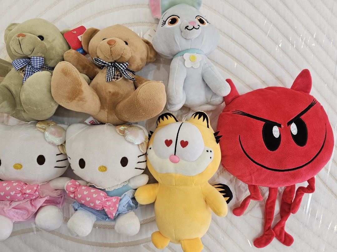 Mini stuffed toys (take all) (Category: Plushies & Soft Toys) located in Quezon City. Submitted by bieannes (Listing ID 1468292618, Image 3). Description: Assorted soft plush toys for sale -arcade won -stored only TAKE ALL FOR 1K (fixed) Location: Novaliches, Q.C. Delivery via lalamove within metro manila or nearby areas only. Thank you po..