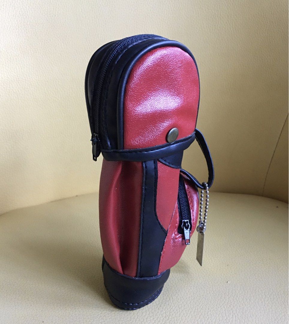 Miniature Golf Bag Accessories Pouch (Category: Other Sports Equipment and Supplies) located in Tarlac. Submitted by greatfindstrlc (Listing ID 1468304231, Image 3). Description: Nice golf pouch for your golf bag. Can store small golf accessories, dureable and unique. Just needs leather cleaner wiping..