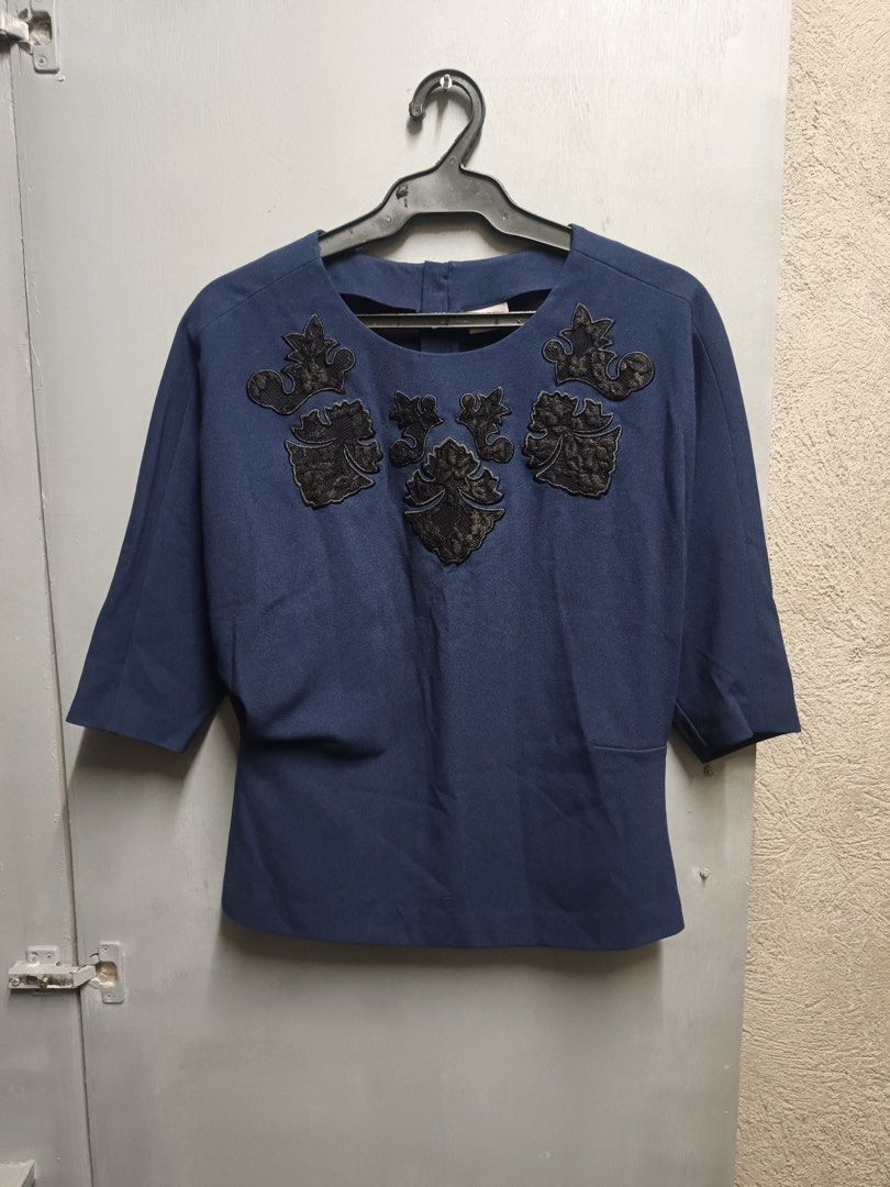 MISS SIXTY (Category: Longsleeves) located in Dasmarinas. Submitted by jessputrages (Listing ID 1468456950, Image 1). Description: For sale Miss Sixty Excellent condition No issue 550 plus shipping fee Pm for more details.