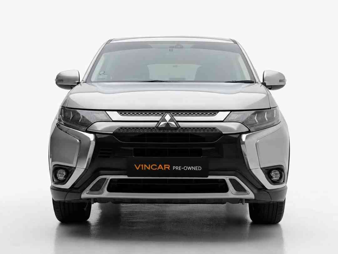 (Category: ) located in . Submitted by vincar_pre-owned (Listing ID 1468313562, Image 1). Description: .