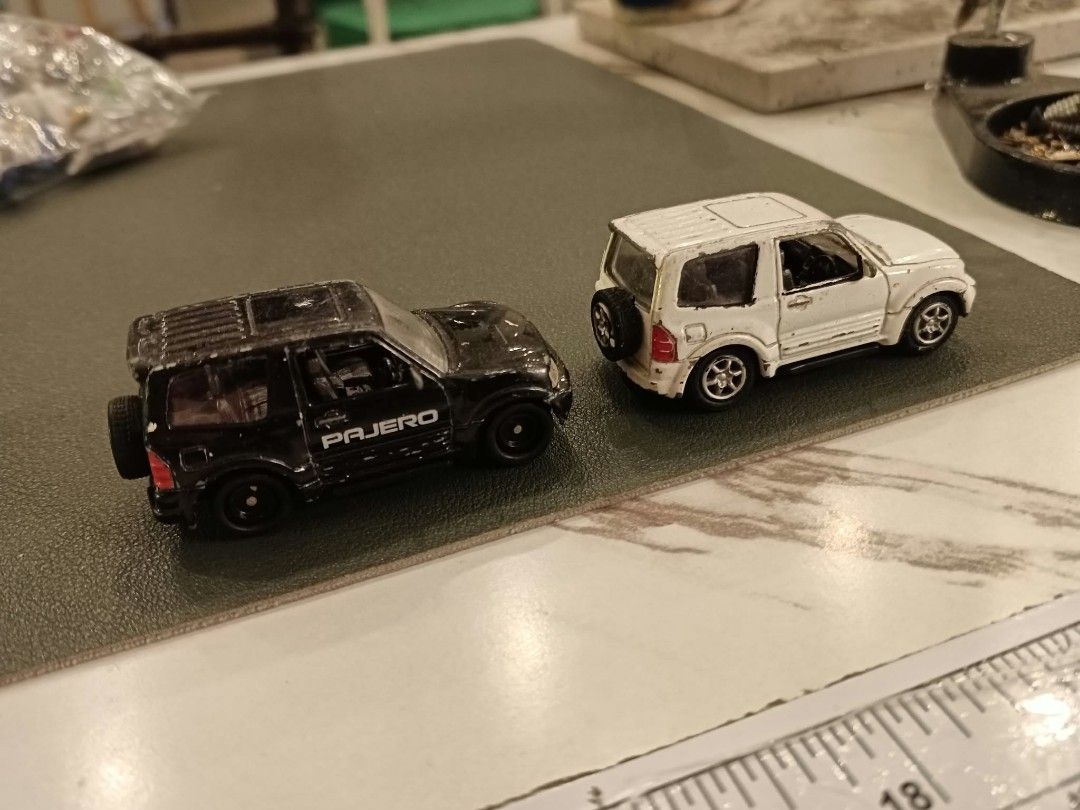 Mitsubishi pajero diecast epoch (Category: Kids Toys) located in Quezon City. Submitted by toys_r_here (Listing ID 1468325549, Image 2). Description: 190 each epoch brand diecast bakal may gasgas nasa pic GOOD FOR GIFT AND COLLECTION as is po Good condition First to pay gets the item pa check nalng sa pic yun condition pm me for questions ship pwede lalamove or jnt qc and marikina area.