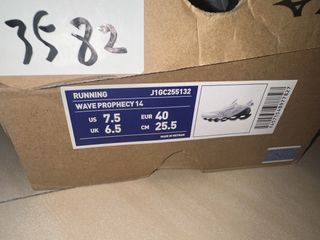 （分類：）位於 。 由 alisalend 提交（商品編號 1468454691，圖片 1）。簡介： 。