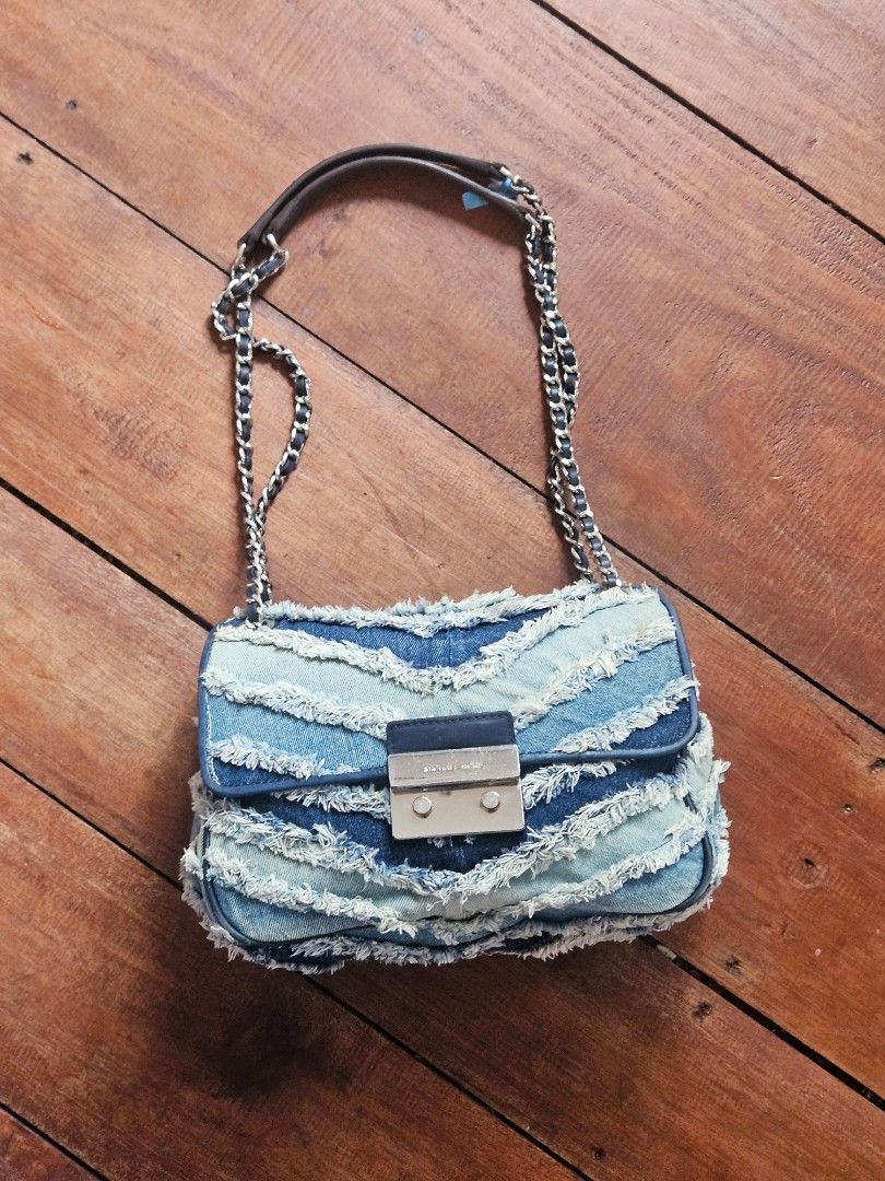 MK denim (Category: Luxury Bags & Wallets) located in Zamboanga. Submitted by clayd052 (Listing ID 1468456071, Image 1). Description: Auth denim mk convertible.