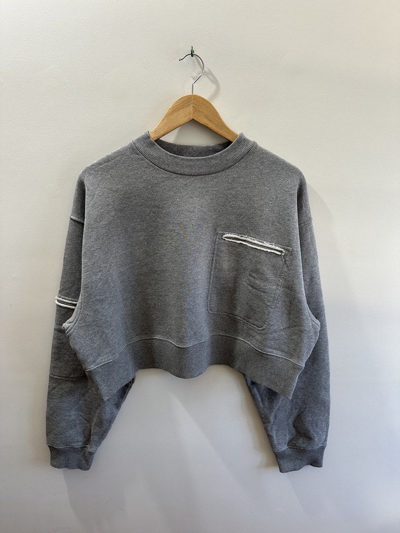 MM6 Maison Margiela Set (Category: Sets or Coordinates) located in Baguio. Submitted by .daryl (Listing ID 1468351863, Image 2). Description: Top: 25 width 19 length Bottom: 28-32 waist 40 length .
