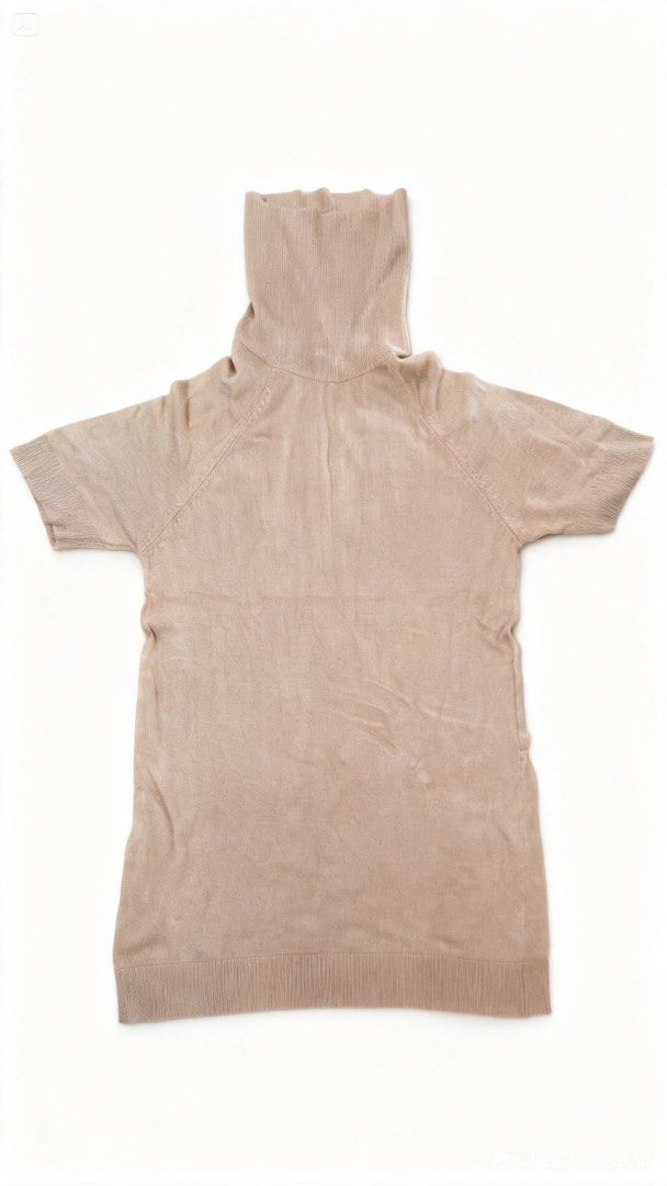 MNG Turtleneck Short Sleeve blouse (Category: Blouses) located in Marikina City. Submitted by phelinky_finds (Listing ID 1468344103, Image 1). Description: 🛍️ DESCRIPTION: - Brand: MNG - Style: Short-sleeve turtleneck sweater - Color: Versatile beige - Material: Soft ribbed knit - Size: EUR S / USA XS / CN 160/84A ✅ Condition: Great neutral piece for layering or standalone wear. Slightly used, with minor signs of previous use. Please review the 
