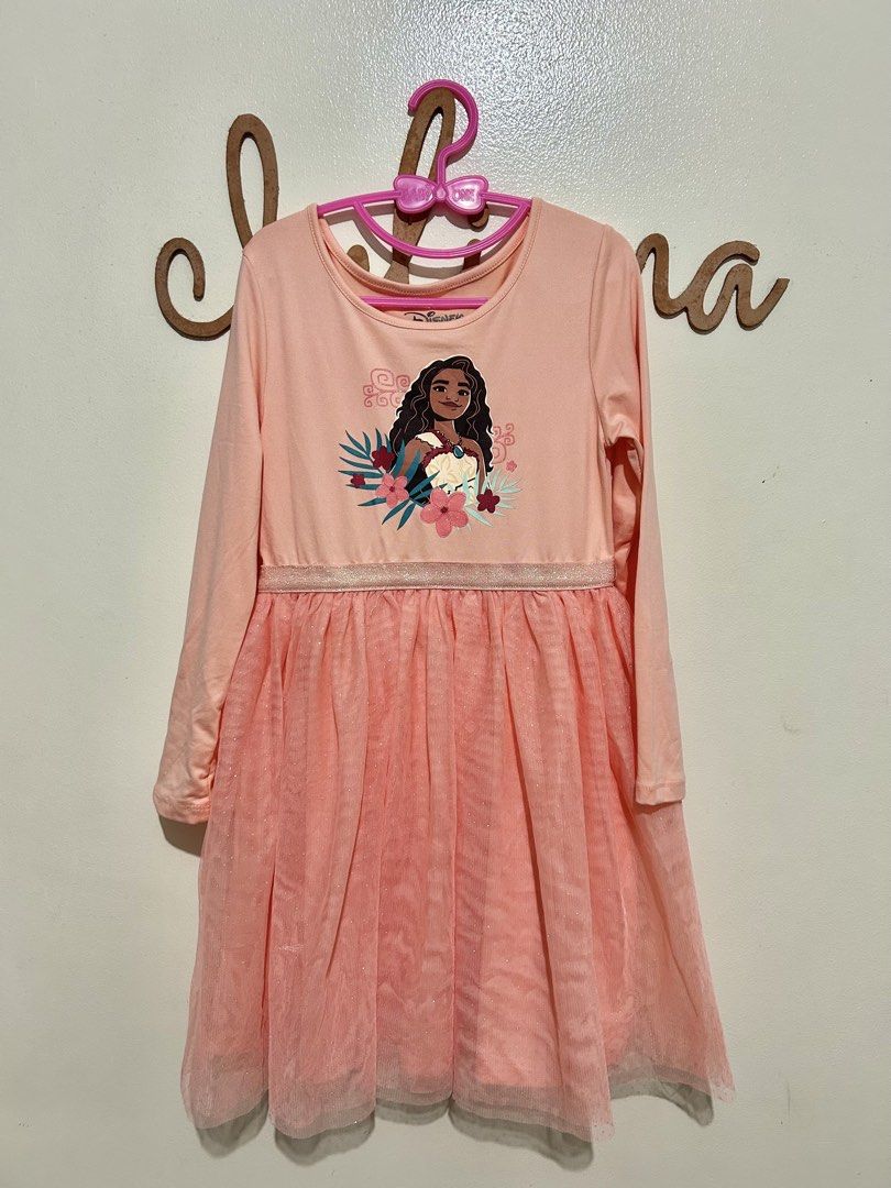 Moana dress 6T (Category: Babies & Kids Fashion) located in Las Pinas. Submitted by anjcanilao (Listing ID 1468448195, Image 1). Description: Jumping beans 6T Brand new w/out tag.