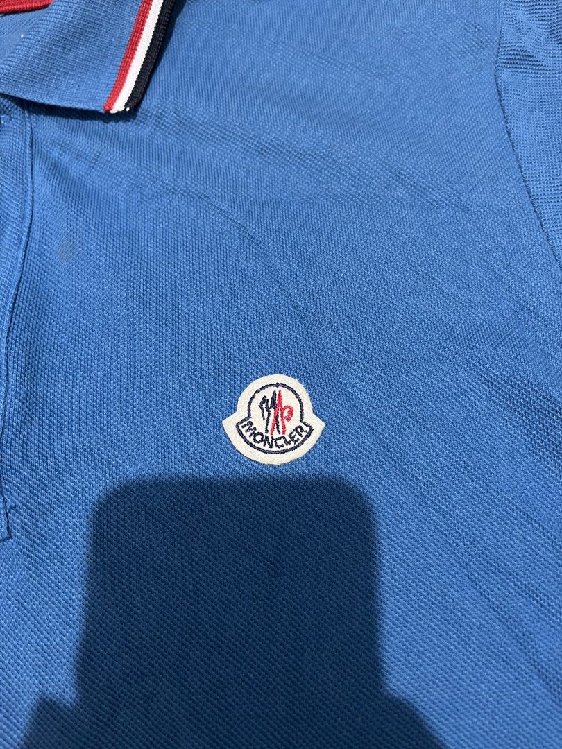 Moncler - Basic Logo - Polo Shirt (Category: Tshirts & Polo Shirts ) located in Taguig. Submitted by chicpicked (Listing ID 1468385179, Image 2). Description: Moncler - Basic Logo - Polo Shirt Authentic Excellent condition May maliit na miit lang na dumi sa collar Medium 1,500.