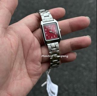 （分類：）位於 。 由 montres_company_since1993 提交（商品編號 1468075205，圖片 1）。簡介： 。