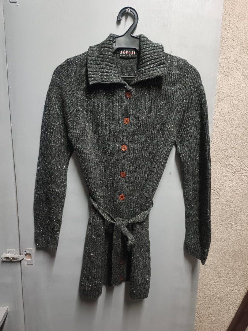 MORGAN DE TOI (Category: Others Tops) located in Dasmarinas. Submitted by jessputrages (Listing ID 1468456314, Image 1). Description: For sale Morgan de toi Excellent condition No issue 1000 plus shipping fee Pm for more details.