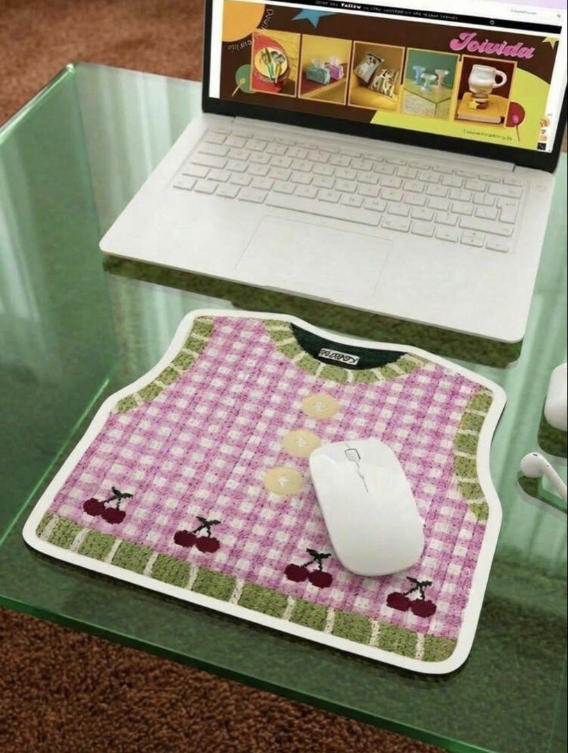 Mouse Pad (Category: Computer Keyboard) located in Cavite. Submitted by nezaph (Listing ID 1468299407, Image 1). Description: .