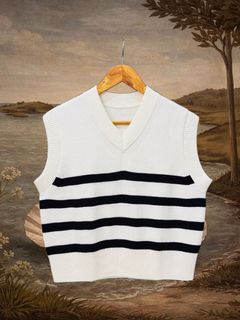 (Category: ) located in . Submitted by thrifteefinds (Listing ID 1468352641, Image 1). Description: .