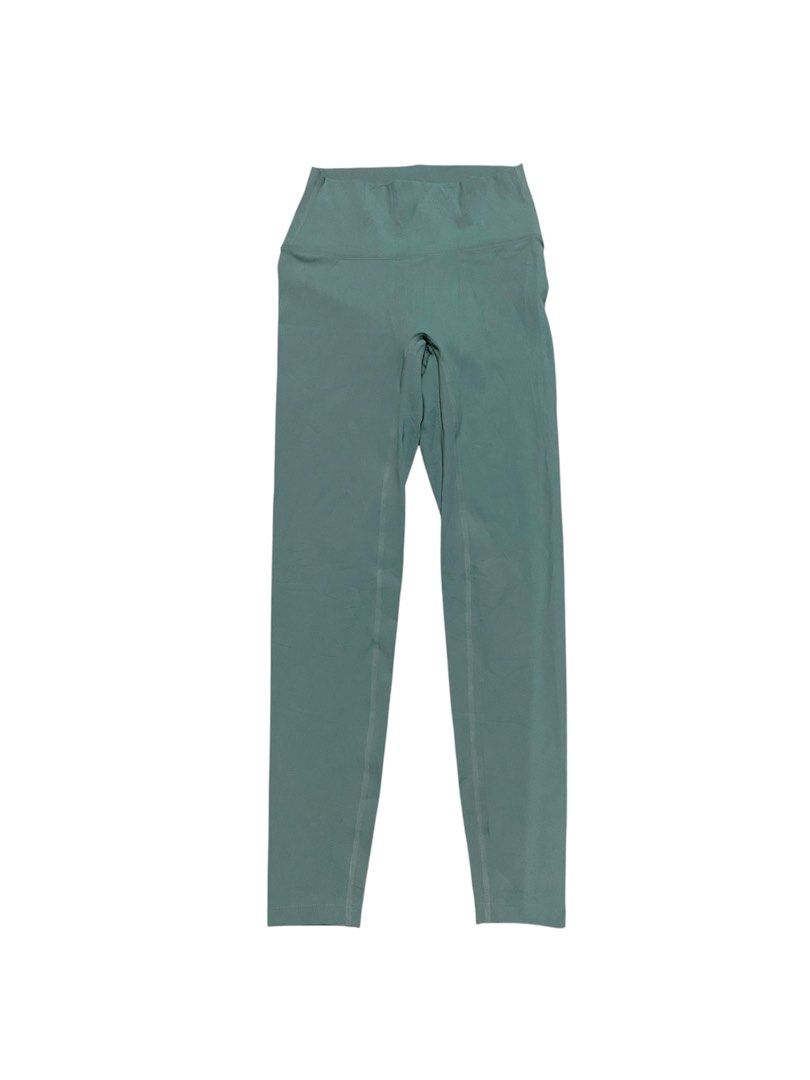 Mulawear Leggings (Category: Activewear) located in Koronadal. Submitted by southstyle97 (Listing ID 1468420134, Image 2). Description: ▫️Mulawear 6 on tag 26-28 Excellent Mint green Highwaist P250.