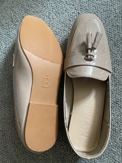 (Category: ) located in . Submitted by lulu_garment (Listing ID 1468363078, Image 1). Description: .