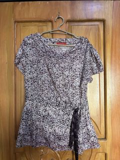 (Category: ) located in . Submitted by shopmik4scloset (Listing ID 1468333266, Image 1). Description: .