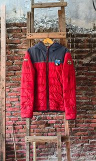 (Kategori: ) berada di . Dikirim oleh 02thriftrandom (ID iklan 1468302436, Gambar 1). Deskripsi: .
