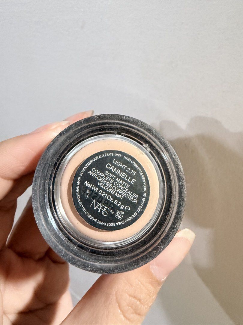 NARS Soft Matte Complete Concealer (Category: Makeup) located in Cavite. Submitted by pinkyjie (Listing ID 1468329070, Image 2). Description: - Shade: Light 2.75 Cannelle 2x lang nagamit.