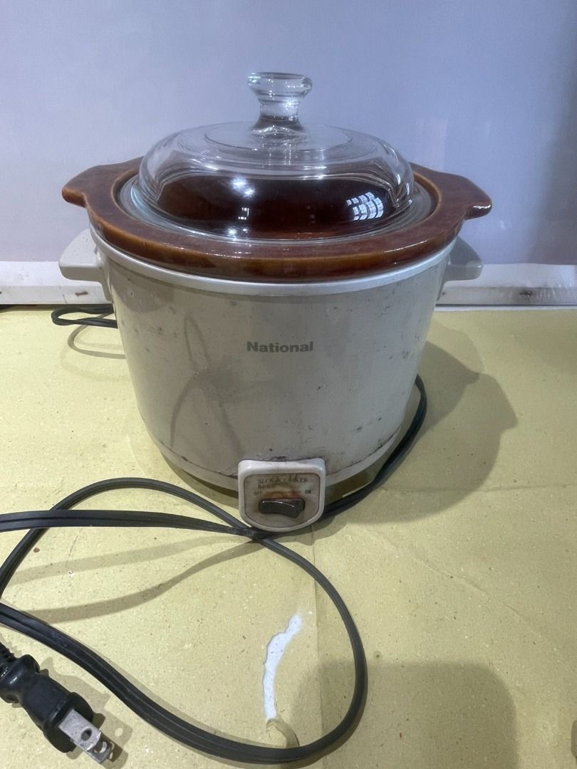 National Electric Slow Cooker (Category: Cookware & Accessories) located in Quezon City. Submitted by foxsquaredeals (Listing ID 1468365853, Image 1). Description: Model: NF-M15 MOP: Gcash/Bank Transfer .