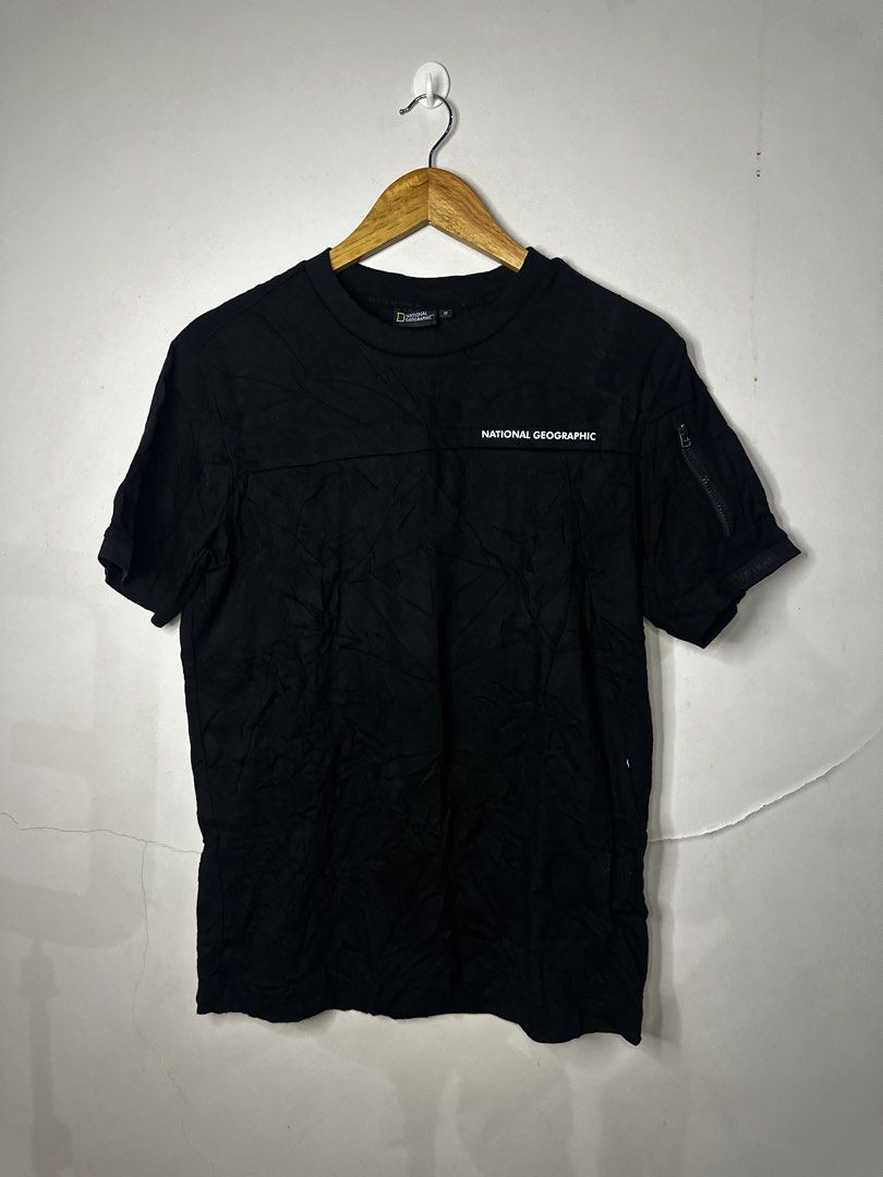 NATIONAL GEOGRAPHIC (Category: Tshirts & Polo Shirts ) located in Molave. Submitted by thriftmate13 (Listing ID 1468450205, Image 1). Description: .