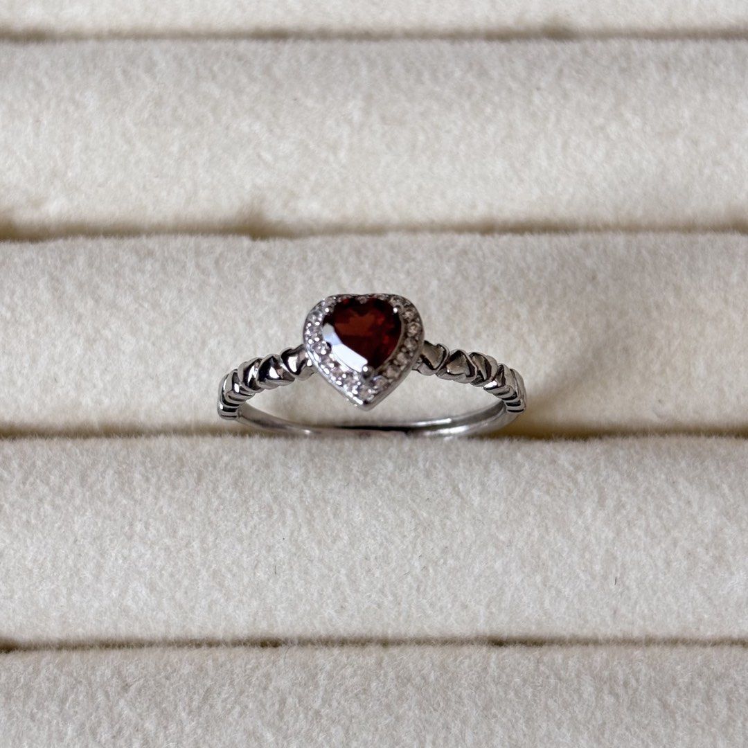 Natural Garnet Gemstone Heart Cut Ring Sterling Silver 925 Setting (Category: Rings) located in Pasig City. Submitted by bleuvelyatelier (Listing ID 1456212467, Image 1). Description: -Natural Garnet Stone -Heart Cut - S925 Setting -Adjustable Band - Comes with box and certificate Payment via GCash or Bank Transfer .