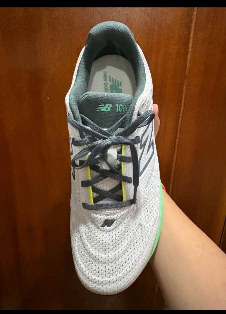 New Balance 1080 v15 (Category: Sneakers) located in Manila. Submitted by kendespe (Listing ID 1468422179, Image 3). Description: New Balance 1080 v15 size 10 wide version that can fit up to size 10.5 (my normal size is 10.5) RFS : DECLUTTERING.
