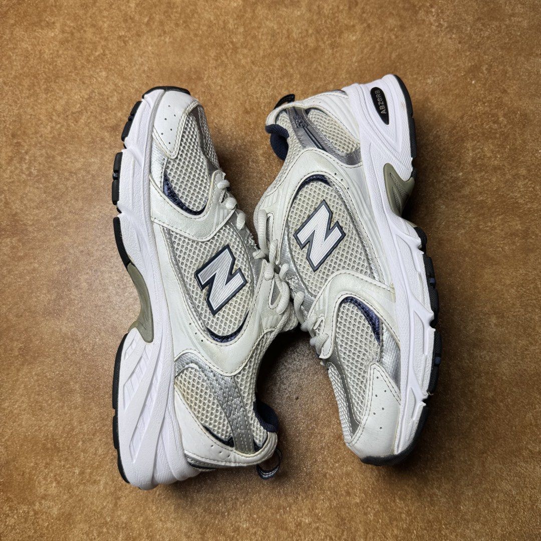 NEW BALANCE 530 (Category: Sneakers) located in Panabo. Submitted by shoerarefinds (Listing ID 1468342578, Image 3). Description: NB 530 “silver/navy) SIZE: CM 24 / EURO 38.5 / US 7.5 Goood Condition, fix mesh and sockliner, minimal draging LOCATION: PANABO CITY, DAVAO DEL NORTE, 8105 2000 FREESHIPPING .