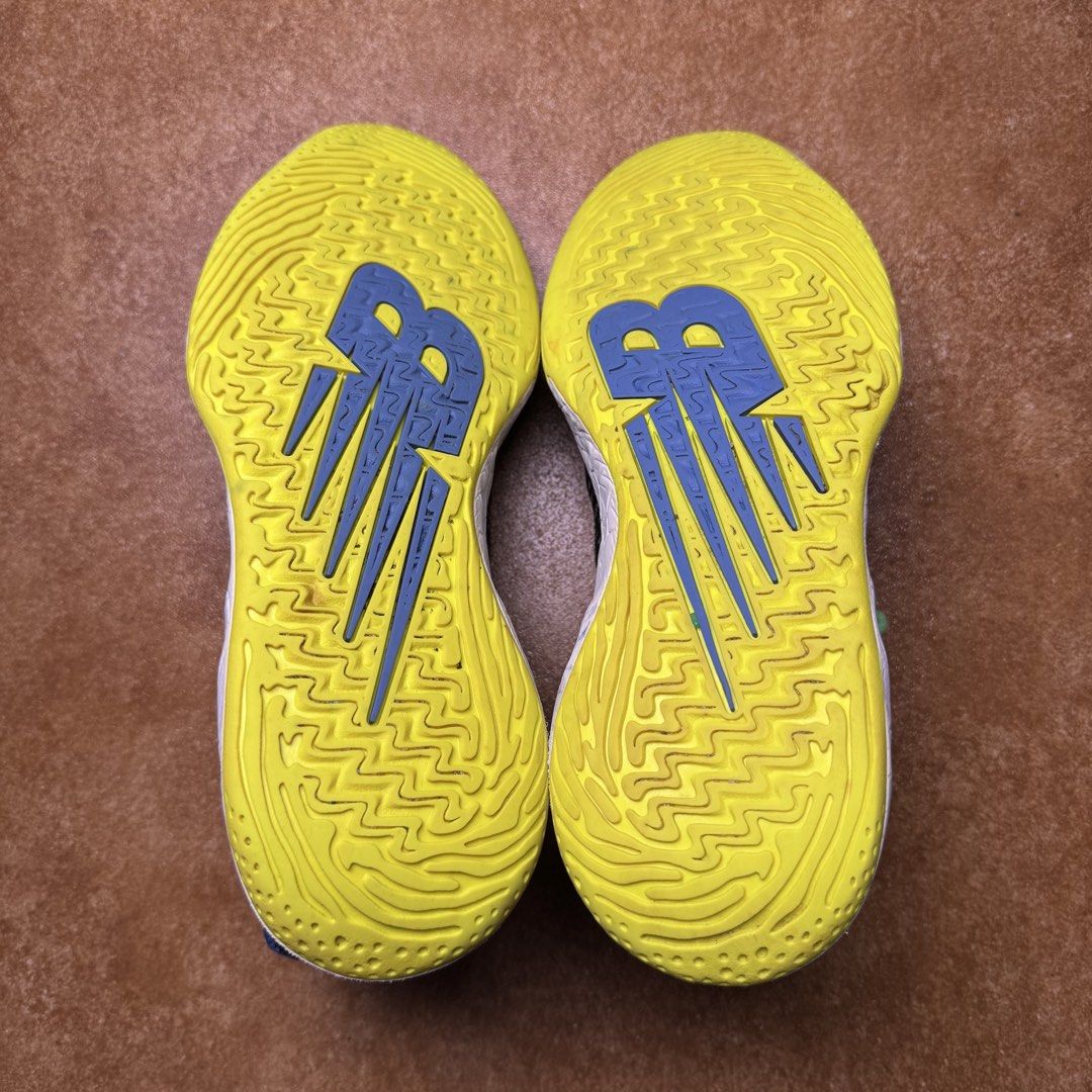 NEW BALANCE FRESHFOAM LAV 2 (Category: Sneakers) located in Panabo. Submitted by shoerarefinds (Listing ID 1468303256, Image 2). Description: NB FRESH FOAM LAV 2 SIZE: CM 26 / EURO 40 / US 8 GOOD CONDITION, fix sockliner, small toe drag LOCATION: PANABO CITY, DAVAO DEL NORTE, 8105 1800 FREESHIPPING.