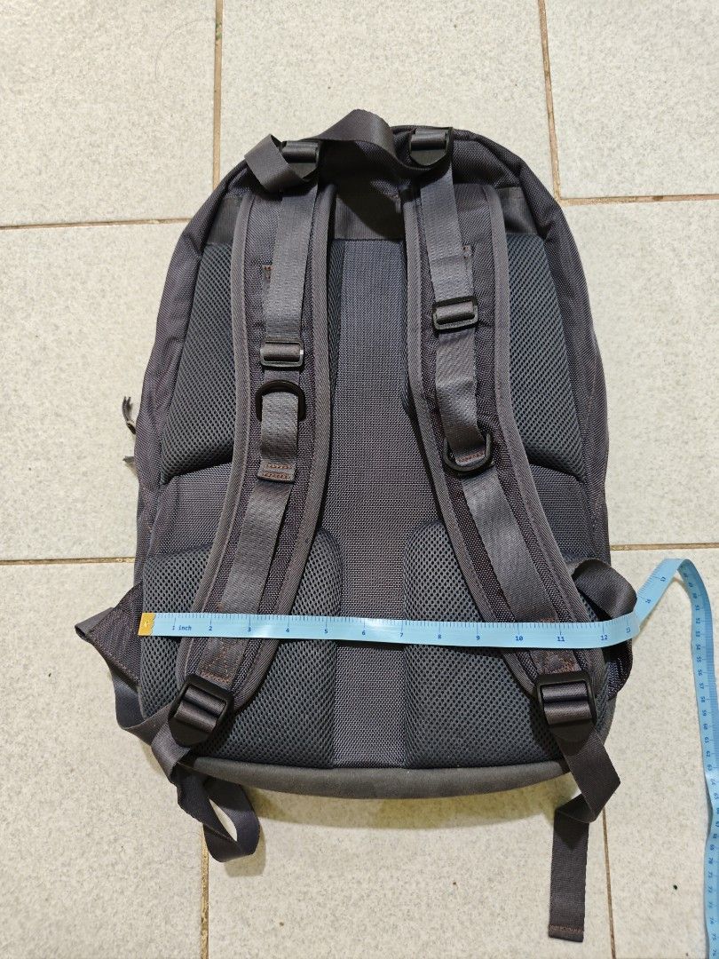 New Balance Grey Backpack with Suede Bottom (Category: Backpacks) located in Isulan. Submitted by jaysthrift (Listing ID 1468297520, Image 2). Description: - Authentic New Balance backpack in versatile grey - Durable suede bottom panel for extra protection - Front zippered pocket with a stylish bright orange pull cord - Padded mesh back panel and straps for all-day comfort - Dimensions: approx. 17" (H) x 12" (W) .