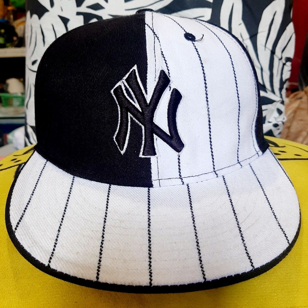 New Era new york yankees baseball cap (Category: Caps & Hats) located in General Santos City (Dadiangas). Submitted by thrift_raid (Listing ID 1468285985, Image 1). Description: vintage new era 59fifty fitted hat in size 7 1/2(59.6cm) made in USA.