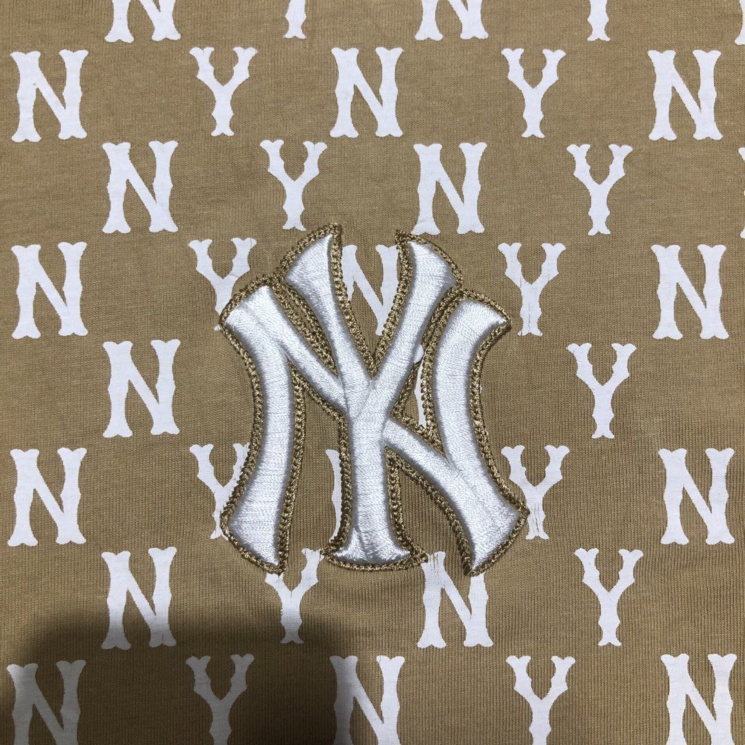 NEW YORK MLB MONOGRAM AOP TEE (Category: Tshirts & Polo Shirts ) located in Dasmarinas. Submitted by cornyxmessy (Listing ID 1468469732, Image 2). Description: width - 21.5 length - 26.5.