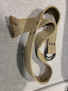 （分類：）位於 。 由 b.lee123 提交（商品編號 1468431933，圖片 1）。簡介： 。