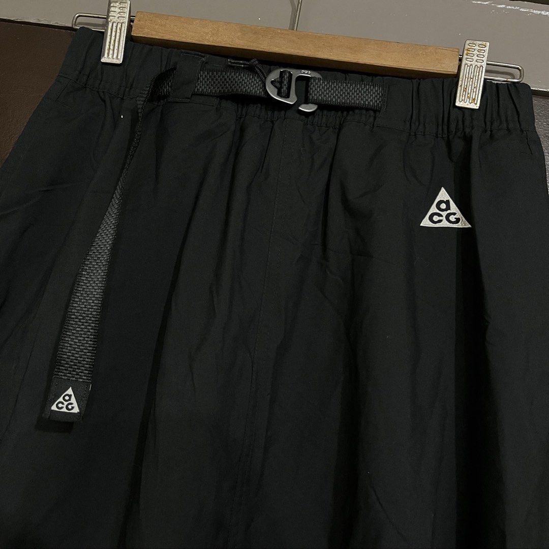 NIKE ACG - TRAIL SKIRT (Category: Skirts) located in Lucena. Submitted by southsidekartell (Listing ID 1468382258, Image 3). Description: XS AS NEW CONDITION NO MAJOR ISSUES .