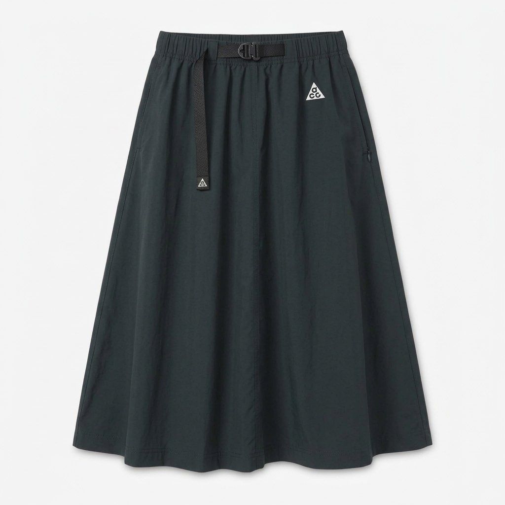 NIKE ACG - TRAIL SKIRT (Category: Skirts) located in Lucena. Submitted by southsidekartell (Listing ID 1468382258, Image 2). Description: XS AS NEW CONDITION NO MAJOR ISSUES .