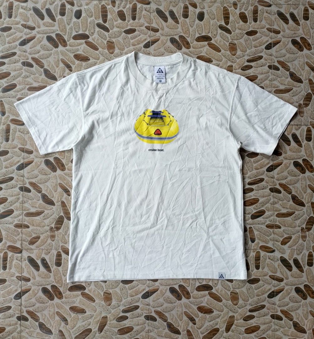 Nike ACG Cruise Boat (Category: Tshirts & Polo Shirts ) located in Hagonoy. Submitted by erwin0825 (Listing ID 1468374210, Image 1). Description: Nike ACG Cruise Boat Excellent condition Medium on tag 22x28 dimension.