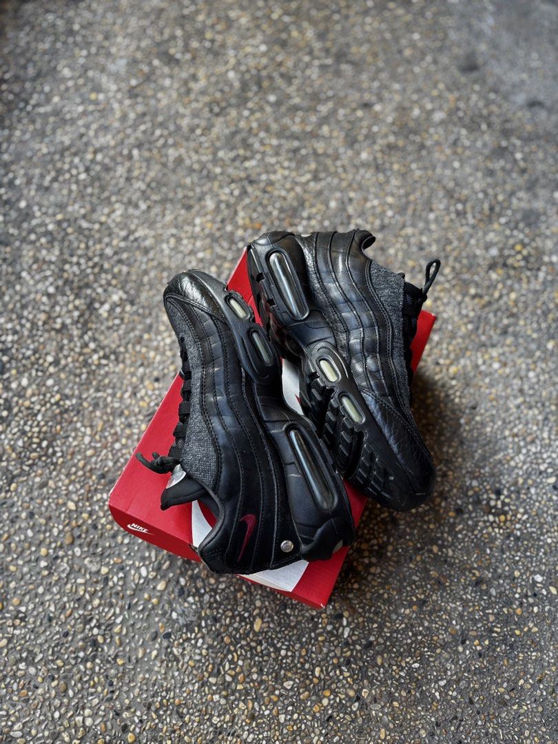 Nike air max 95 nrg jacket pack (Category: Sneakers) located in Pasay City. Submitted by ezhits (Listing ID 1468385214, Image 1). Description: FOR SALE!!! PSG OUT!!! Nayk air max 95 NRG Jacket pack Size: 8.5 Used Legit (authentic) Hit me up TIA!!!.