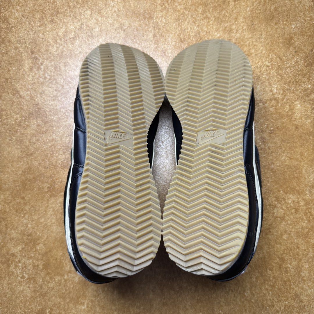 NIKE CORTEZ (Category: Sneakers) located in Panabo. Submitted by shoerarefinds (Listing ID 1468305415, Image 2). Description: ÑÌĶĚ COŘŤÊŽ SIZE: CM 26.5 / EURO 43 / US 9.5 Good as New LOCATION: PANABO CITY, DAVAO DEL NORTE, 8105 2300 FREESHIPPING.