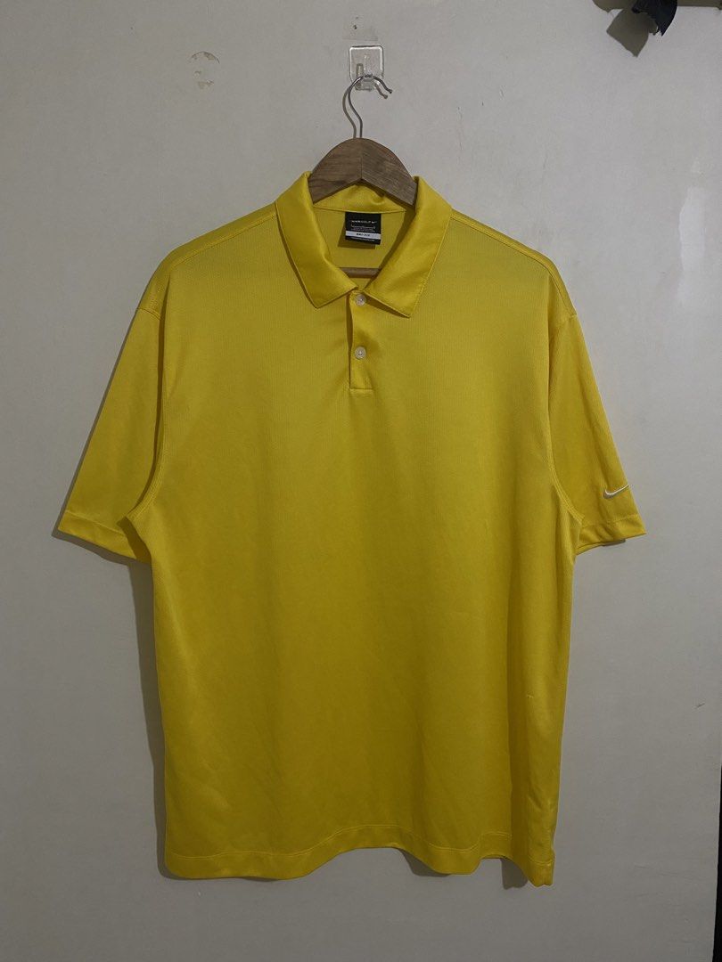 Nike Golf Dri-Fit Polo Shirt (Category: Activewear) located in Calamba. Submitted by zeusthriftfinds (Listing ID 1468458421, Image 1). Description: Nike Golf Dri-Fit Polo Shirt Size Large Width: 22 Length: 28 Excellent Condition Color Rate: 9.8/10 Issue: None 📍Calamba, Laguna 🏷️ 650 + sf 📩.